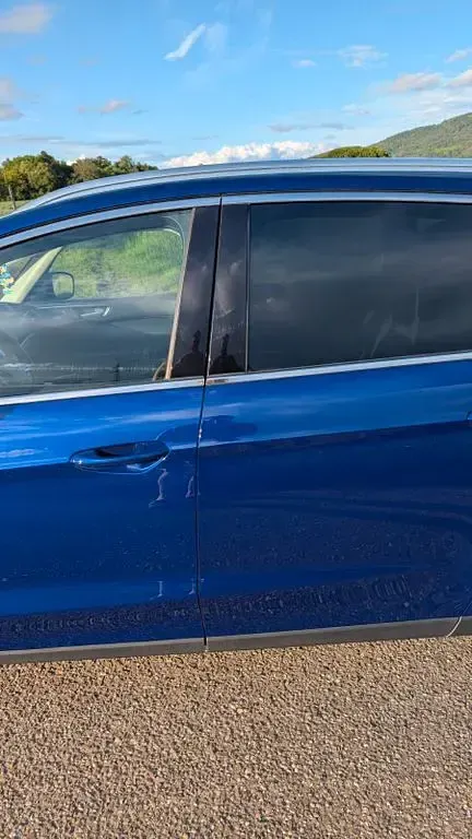 Gebraucht Ford S-MAX Trend 179 PS (131 kW) 2017 Blau Van / Kleinbus
