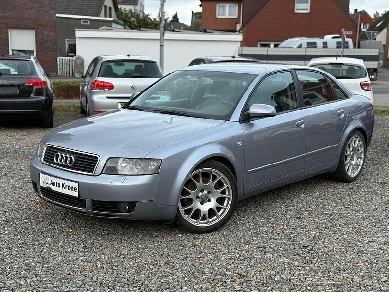 Grau Gebraucht 2004 Audi A4 S-Line Limousine | 3.250 € (Fairer Preis) - Bild 1/4