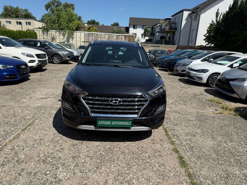 Schwarz Gebraucht 2019 Hyundai Tucson Advantage SUV | 16.900 € (Superpreis) - Bild 1/4
