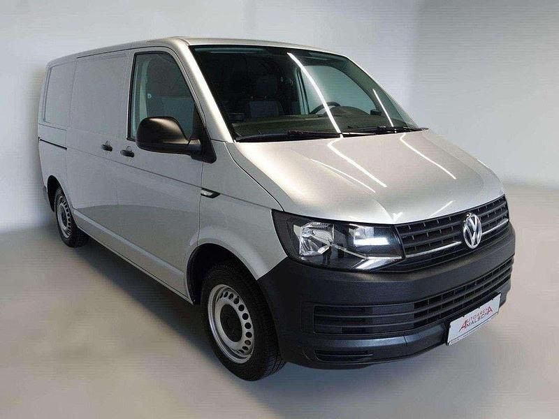 Gebraucht VW Transporter 102 PS (75 kW) 2019 Silber Van