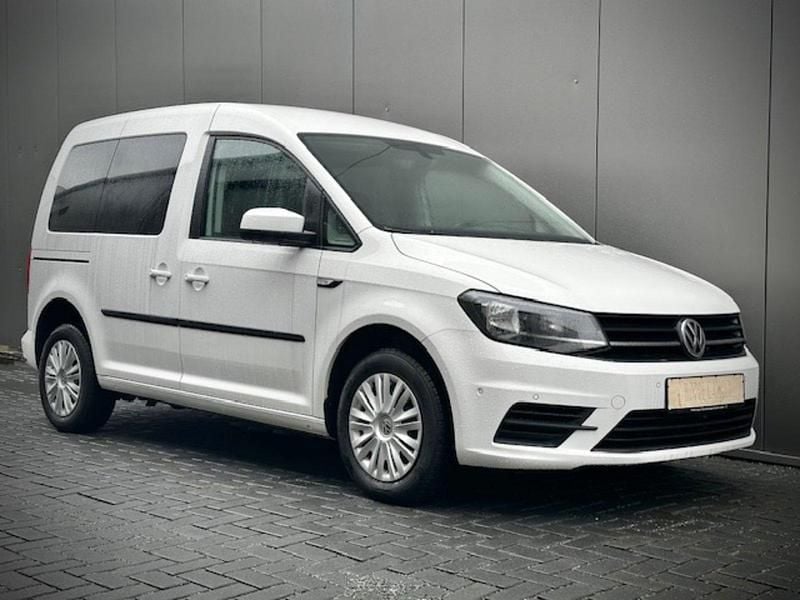 Gebraucht VW Caddy Trendline 110 PS (80 kW) 2019 Weiß Van / Kleinbus