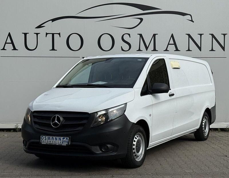 Arktikweiss Gebraucht 2019 Mercedes Vito Van / Kleinbus | 15.900 € (Superpreis) - Bild 1/4