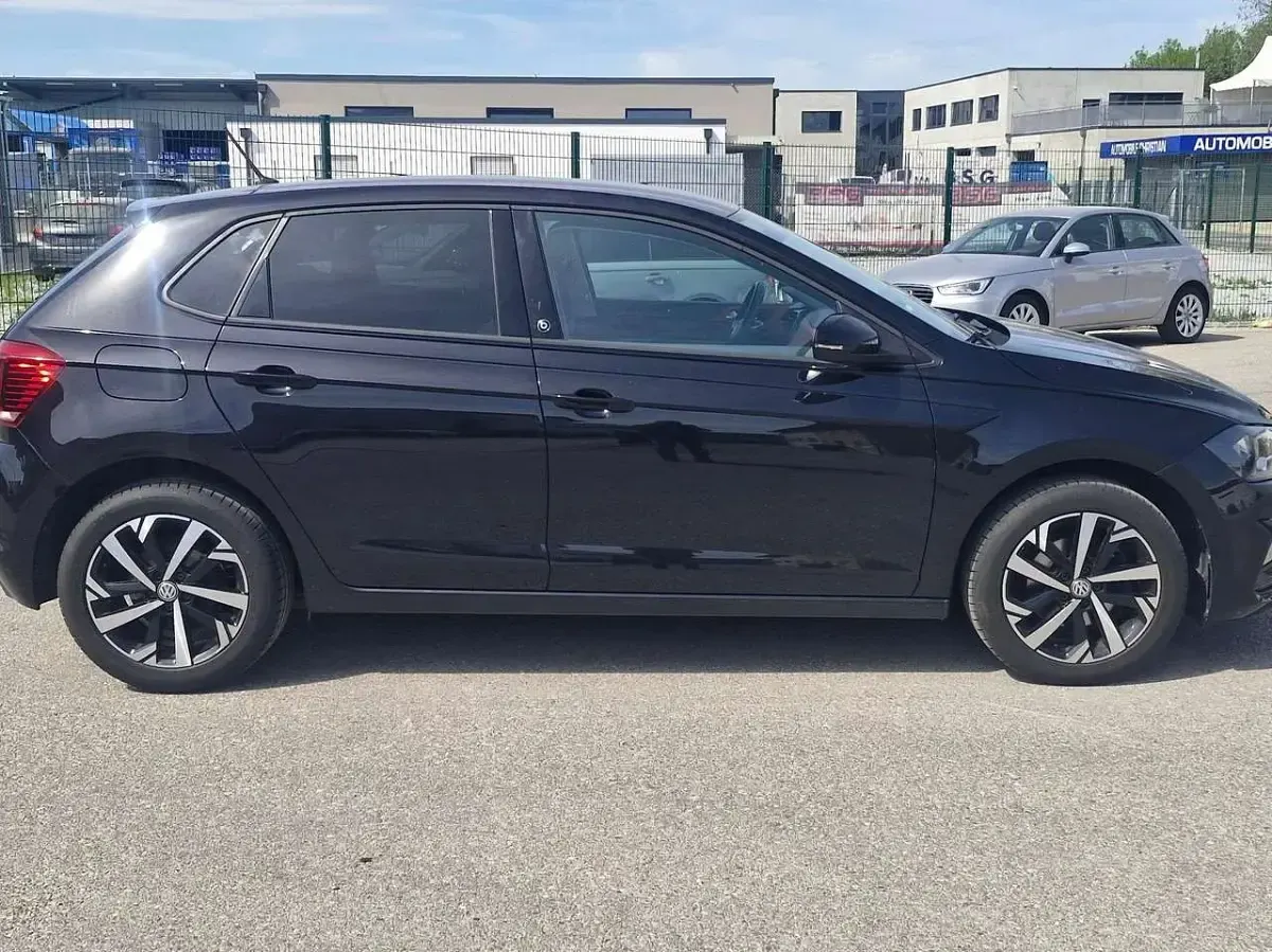 Gebraucht VW Polo Beats 95 PS (69 kW) 2020 Deep black perleffekt Kleinwagen