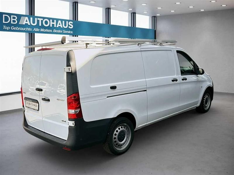 Second-hand Mercedes Vito 163 CP (119 kW) 2021 Alb Van