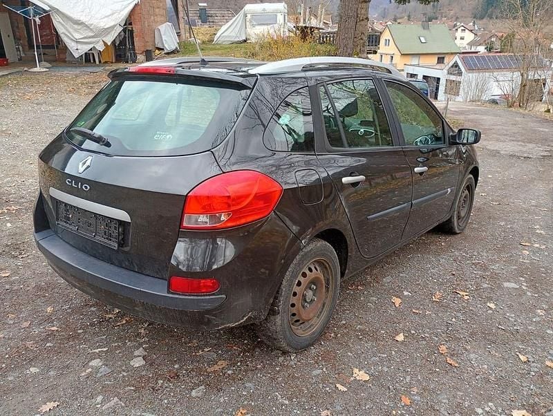 Gebraucht Renault Clio II Initiale 101 PS (74 kW) 2009 Schwarz Limousine