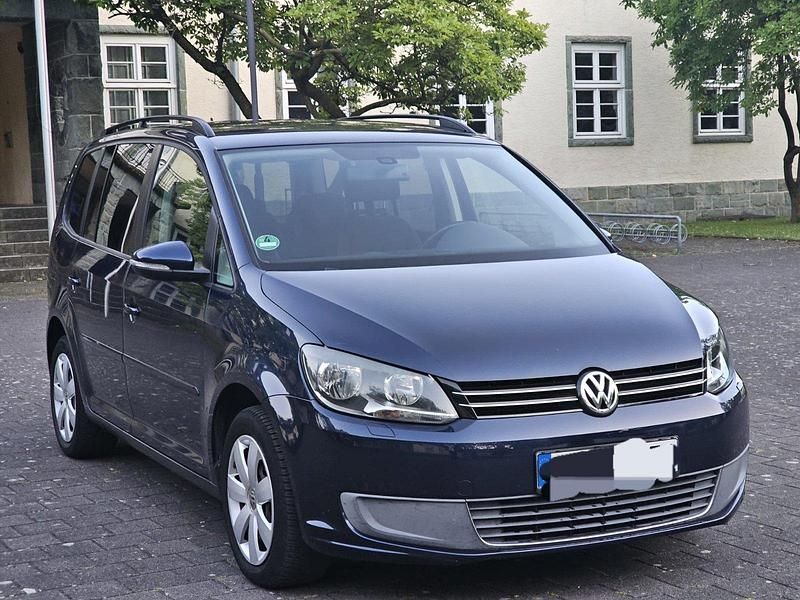 Gebraucht VW Touran 105 PS (77 kW) 2010 Blau Van / Kleinbus