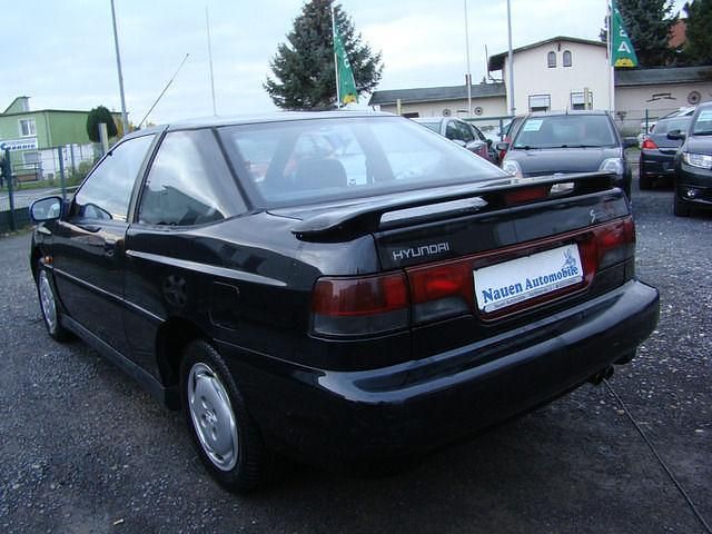 Gebraucht Hyundai S-Coupe 88 PS (64 kW) 1994 Blau metallic Coupé