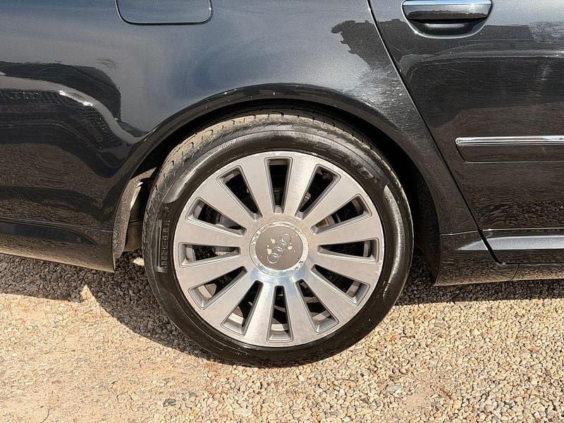 Gebraucht Audi A8 232 PS (170 kW) 2009 Schwarz Limousine