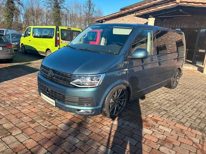 Second-hand VW Multivan 199 CP (146 kW) 2018 Verde Monovolum