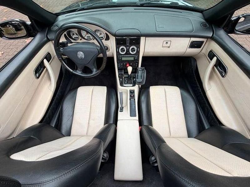 Gebraucht Mercedes SLK230 197 PS (144 kW) 2000 Schwarz Cabrio