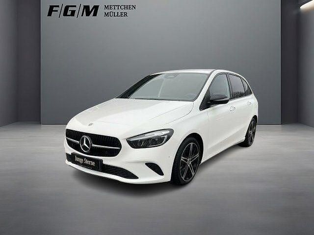 Unilack polarweiß Gebraucht 2023 Mercedes B220 Progressive Van / Kleinbus | 34.870 € (Fairer Preis) - Bild 1/4