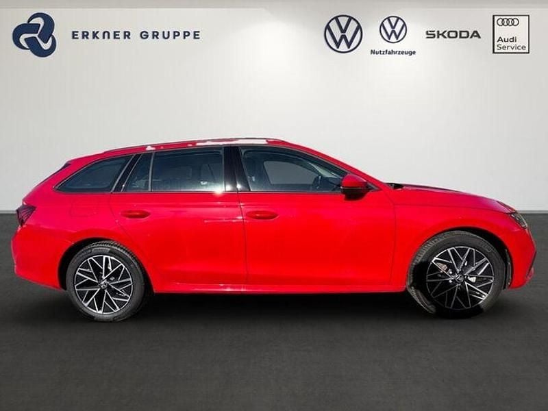 Gebraucht Skoda Octavia Ambition 150 PS (110 kW) 2024 Velvetrot metallic Kombi