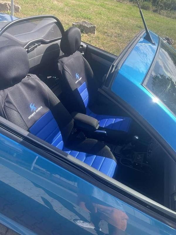 Blau Gebraucht 2005 Opel Tigra Cosmo Cabrio | 1.111 € (Etwas zu teuer) - Bild 1/4