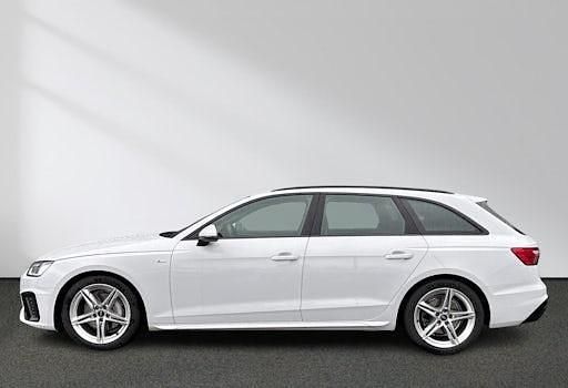 Gebraucht Audi A4 S-Line 204 PS (150 kW) 2023 Weiß Kombi