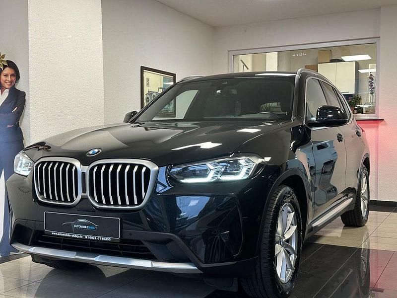 Saphirschwarz Gebraucht 2023 BMW X3 Sport Line SUV | 33.950 € (Superpreis) - Bild 1/4