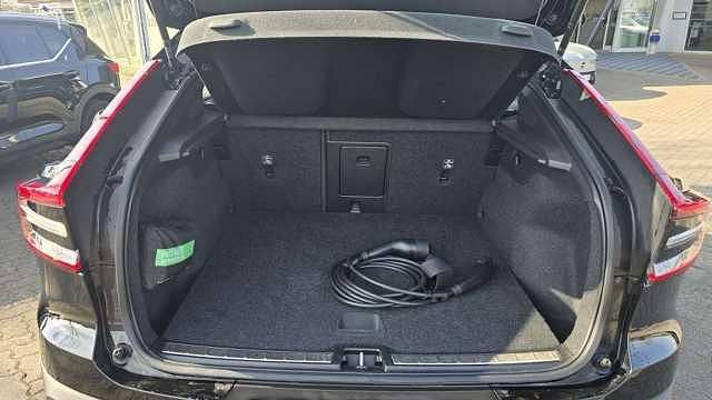 Gebraucht Volvo C40 Core 169 kW (231 PS) 2022 Schwarz SUV