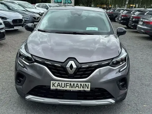 Gebraucht Renault Captur Techno 158 PS (116 kW) 2022 Grau SUV