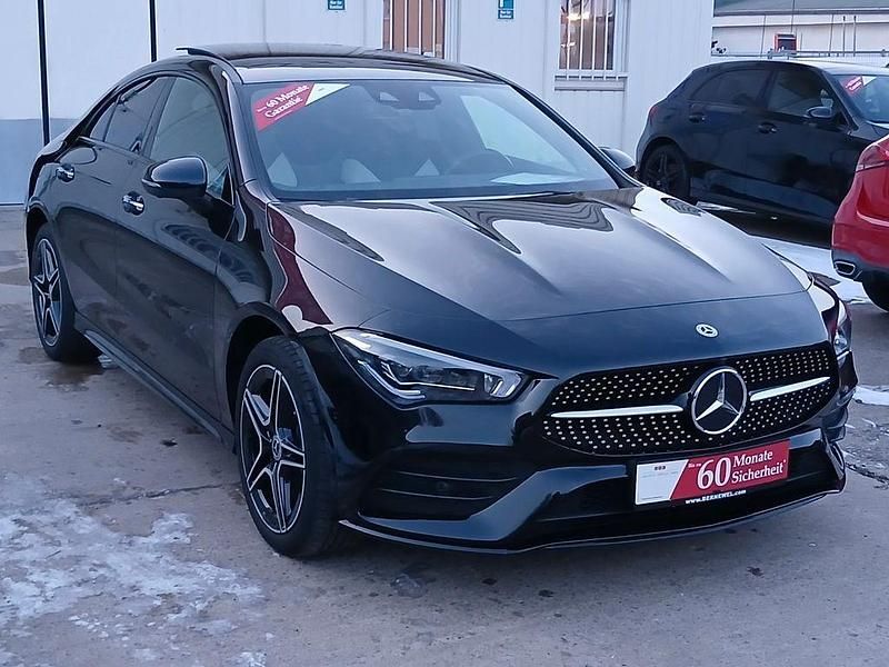 Gebraucht Mercedes CLA250e AMG 160 PS (117 kW) 2022 Schwarz Limousine