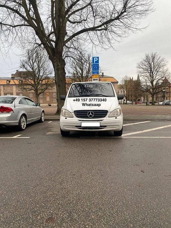Weiß Gebraucht 2010 Mercedes Vito Van | 4.150 € (Superpreis) - Bild 1/4