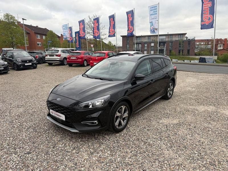 Usata Ford Focus Active 125 CV (91 kW) 2019 Nero Berlina