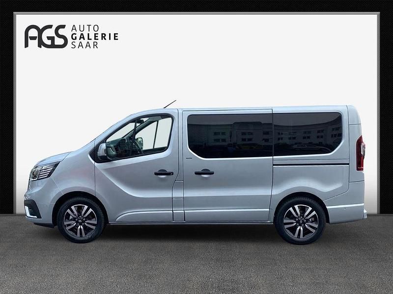 Neu Renault Trafic 170 PS (125 kW) 2025 Highland grey (grau) Van / Kleinbus