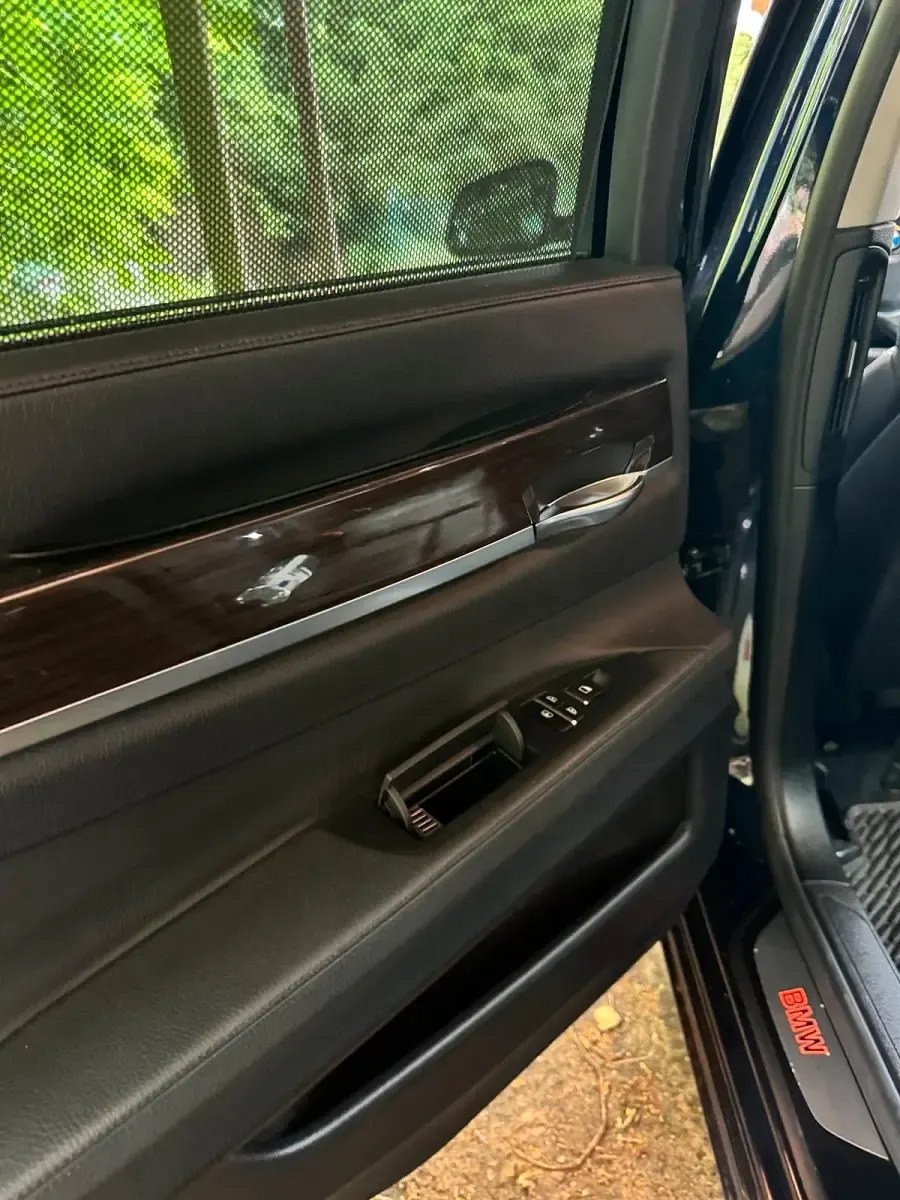 Gebraucht BMW 750 408 PS (300 kW) 2009 Blau Limousine