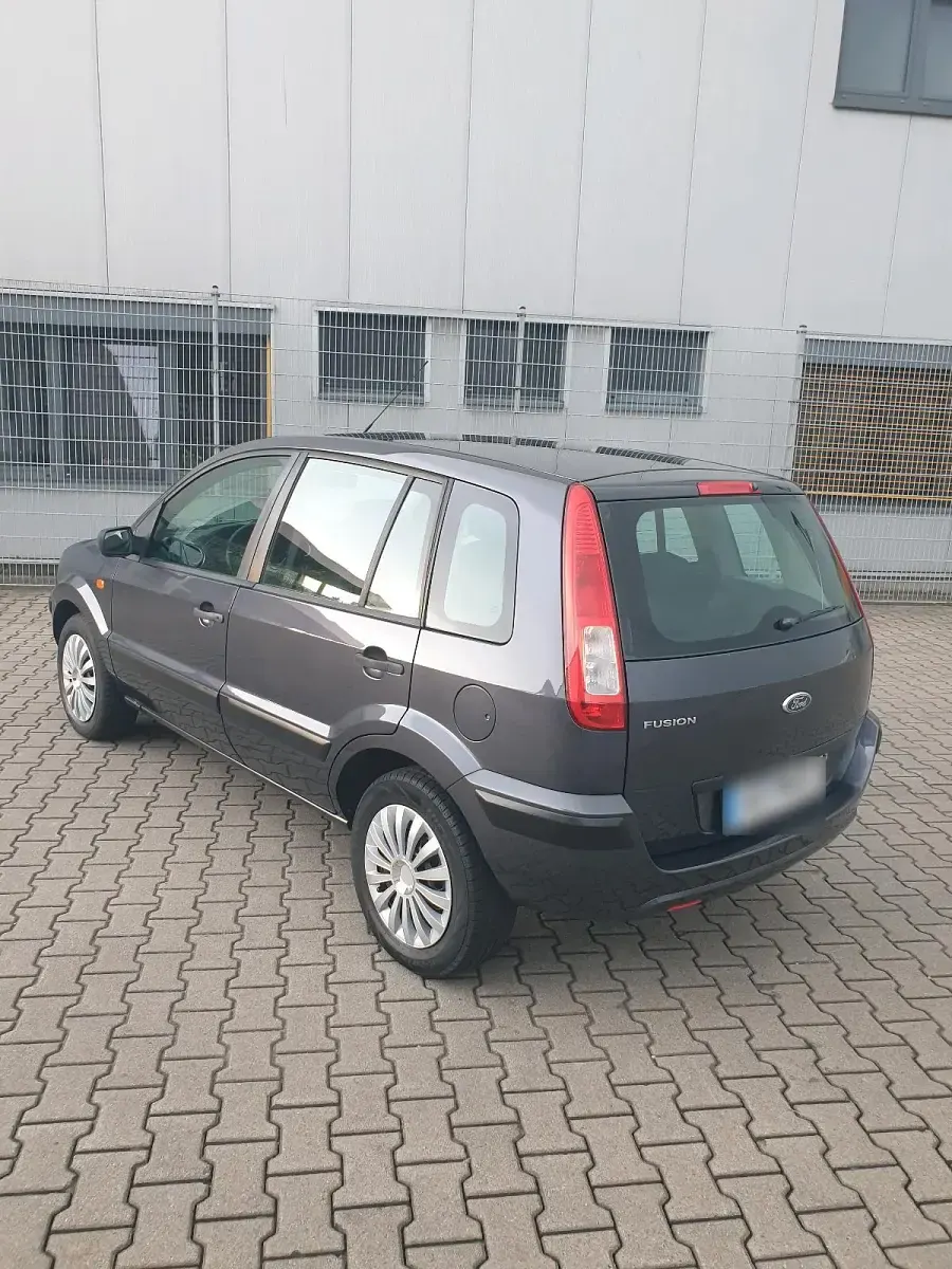 Gebraucht Ford Fusion 82 PS (60 kW) 2006 Grau Kleinwagen