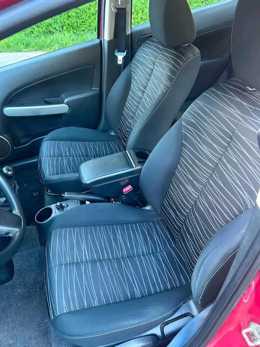 Gebraucht Mazda 2 86 PS (63 kW) 2008 Rot Kleinwagen
