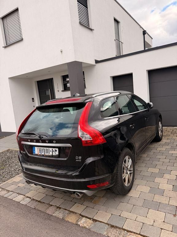 Gebraucht Volvo XC60 R-Design 220 PS (161 kW) 2016 Schwarz SUV