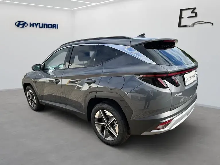 Gebraucht Hyundai Tucson Trend 252 PS (185 kW) 2025 Ecotronic grey / mic SUV