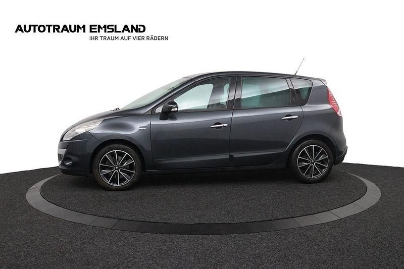 Gebraucht Renault Mégane Bose Edition 110 PS (80 kW) 2012 Grau Van / Kleinbus