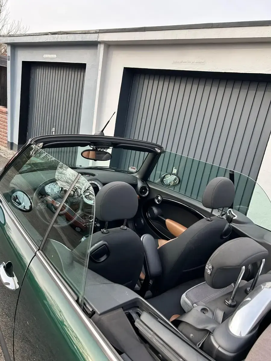 Gebraucht Mini Cooper Cabriolet 120 PS (88 kW) 2012 Grün Cabrio