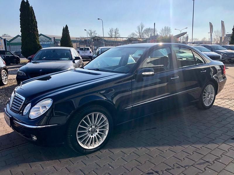 Occasion Mercedes E240 Elegance 177 ch (130 kW) 2002 Bleue Berline