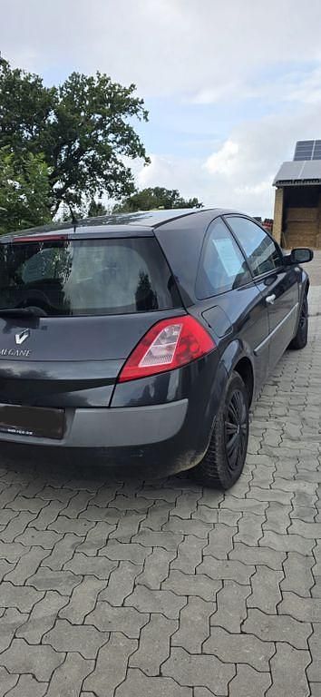 Gebraucht Renault Mégane II Expression 113 PS (83 kW) 2004 Grau Coupé
