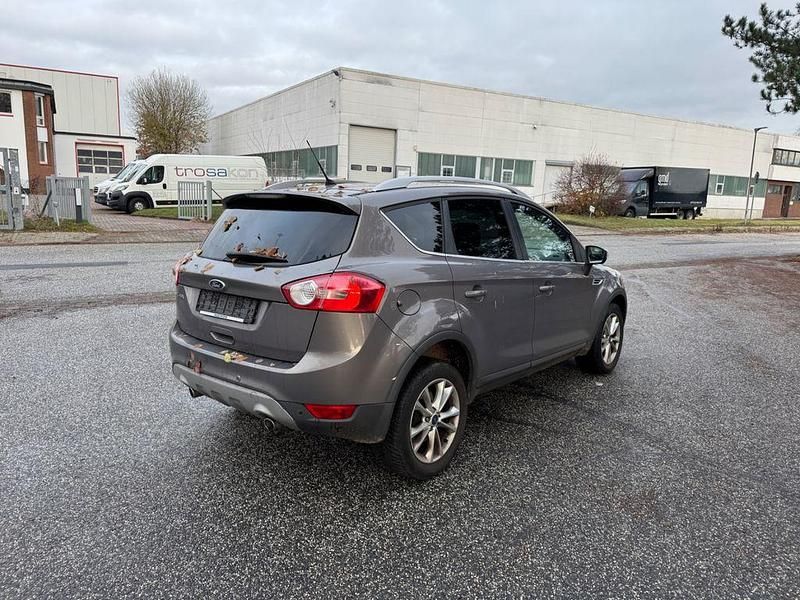 Gebraucht Ford Kuga Titanium 163 PS (119 kW) 2012 Braun SUV
