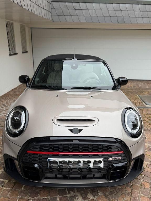 Gebraucht Mini John Cooper Works 231 PS (169 kW) 2023 Grau Kleinwagen