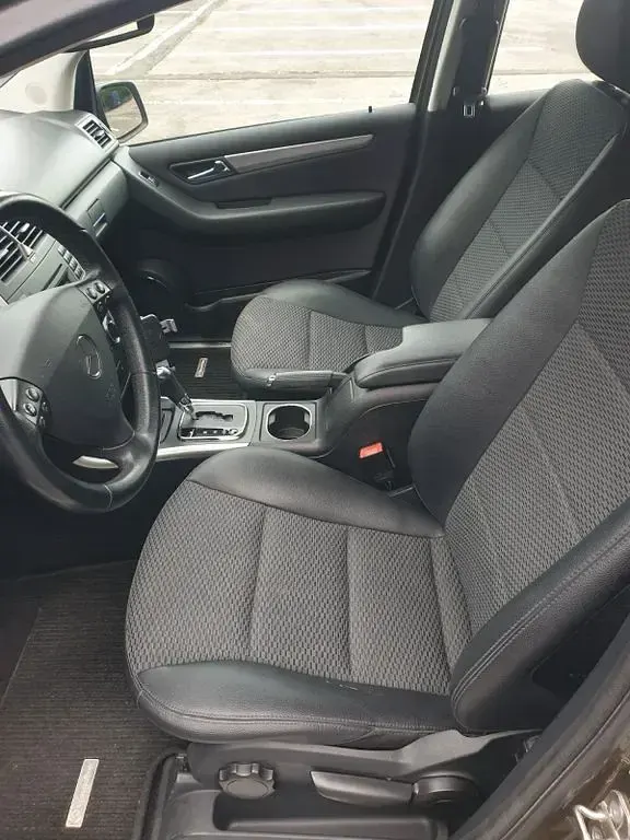 Gebraucht Mercedes A160 Avantgarde 82 PS (60 kW) 2009 Braun Limousine