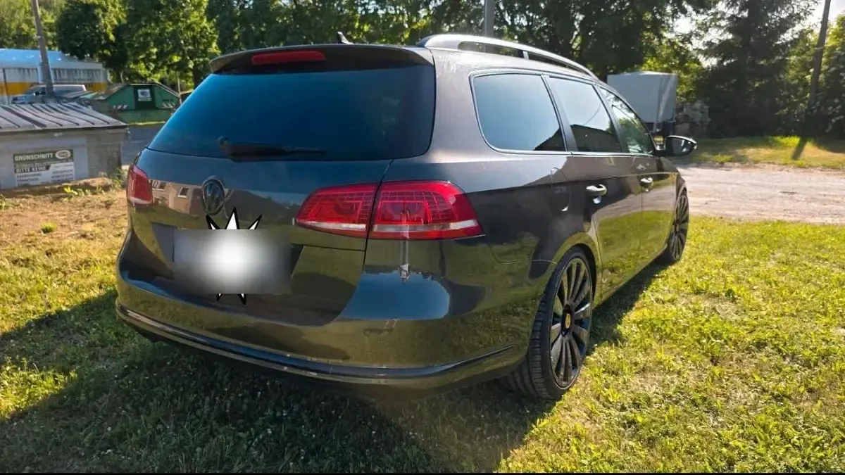 Gebraucht VW Passat 170 PS (125 kW) 2012 Braun Kombi