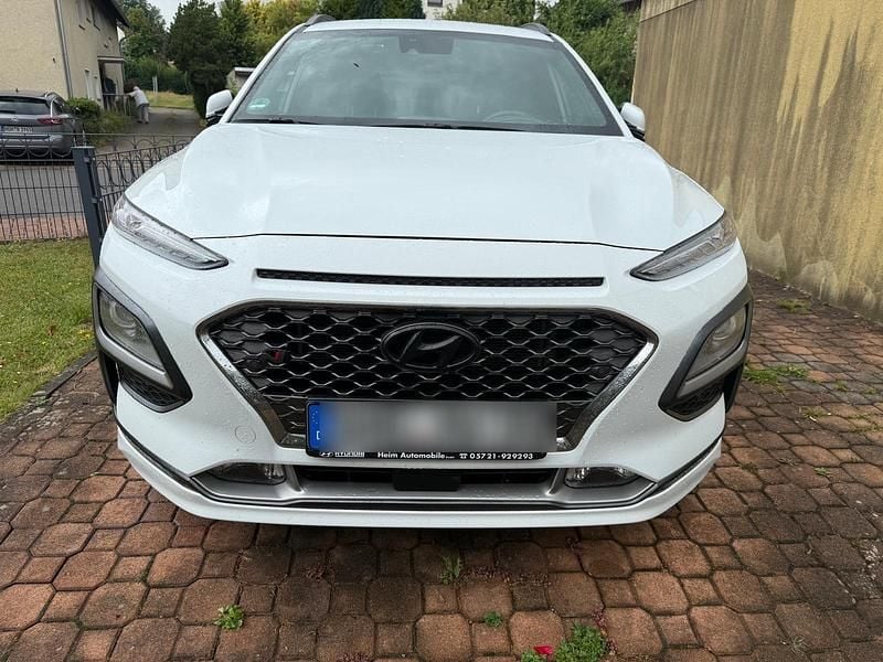 Weiß Gebraucht 2020 Hyundai Kona SUV | 17.000 € (Guter Preis) - Bild 1/4