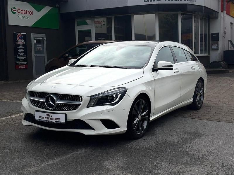 Gebraucht Mercedes CLA180 122 PS (89 kW) 2015 Weiß Limousine