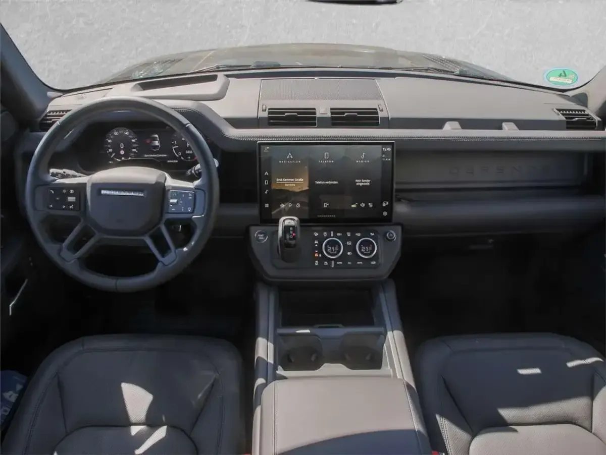 Gebraucht Land Rover Defender HSE Dynamic 349 PS (256 kW) 2026 Carpathian grey (grau) SUV