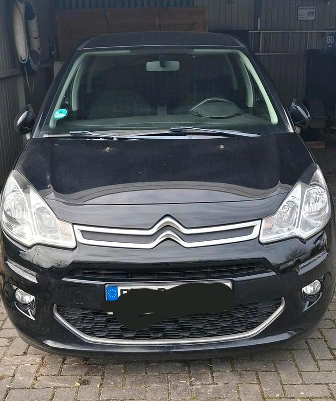 Gebraucht Citroën C3 PureTech 81 PS (59 kW) 2016 Schwarz Kleinwagen