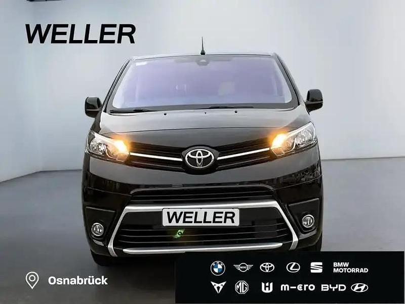 Gebraucht Toyota Proace Team 177 PS (130 kW) 2024 Graphitschwarz metallic Van / Kleinbus