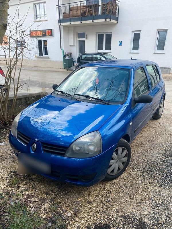 Gebraucht Renault Clio II 75 PS (55 kW) 2007 Blau Kleinwagen