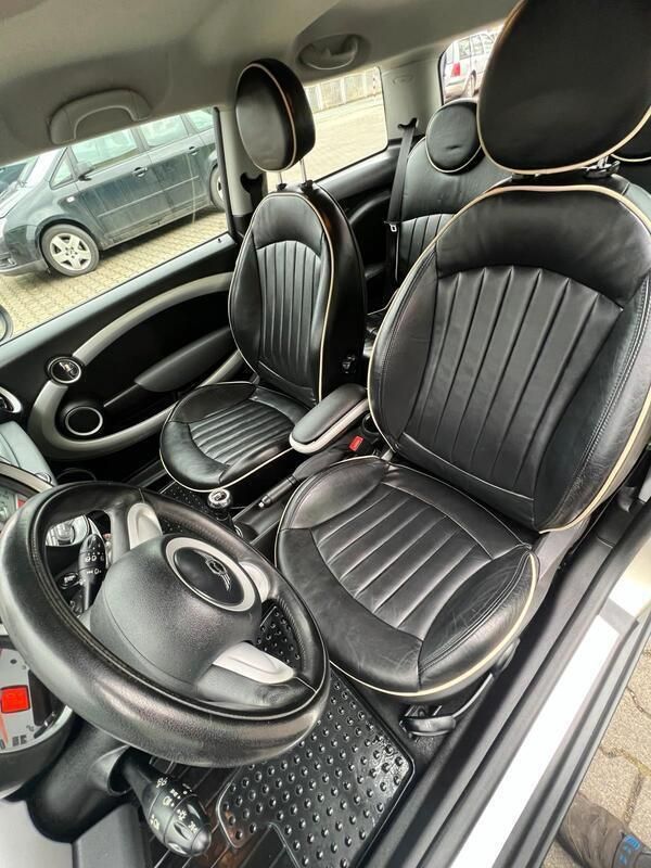 Andere außenfarben Gebraucht 2008 Mini ONE Kleinwagen | 3.500 € (Fairer Preis) - Bild 1/4