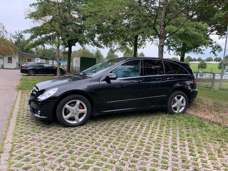 Gebraucht Mercedes R320 224 PS (164 kW) 2009 Schwarz Van / Kleinbus