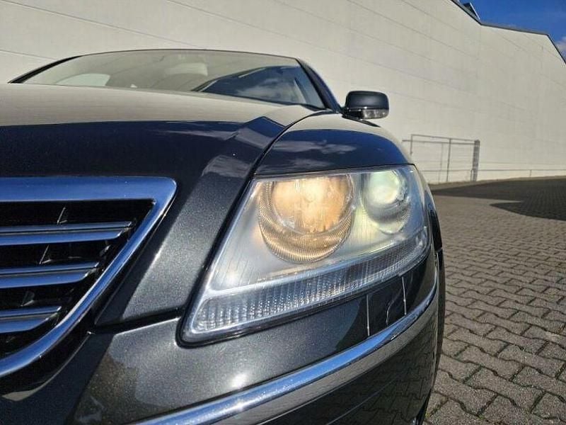 Second-hand VW Phaeton 239 CP (175 kW) 2010 Negru Berlinǎ