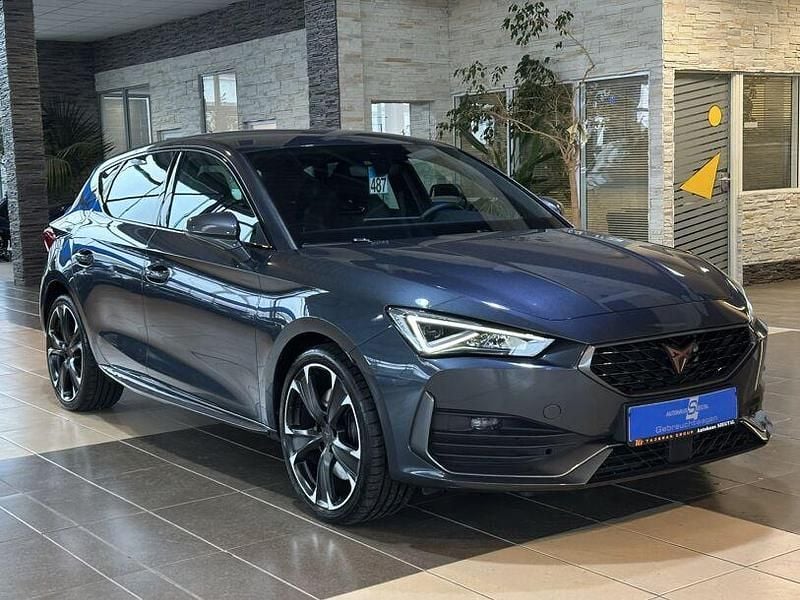 Grau Gebraucht 2021 Cupra Leon Limousine | 20.400 € (Guter Preis) - Bild 1/4