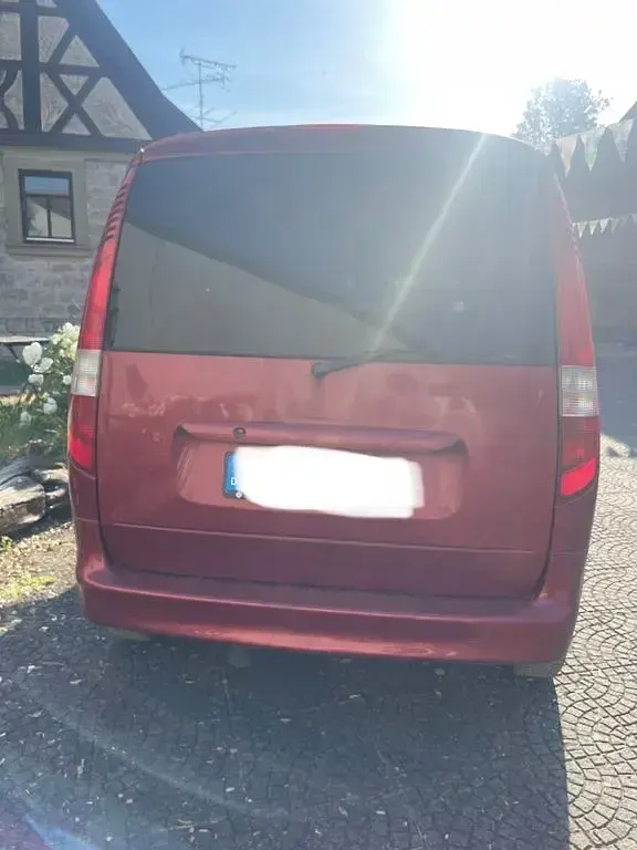 Gebraucht Mercedes Vaneo 125 PS (91 kW) 2002 Rot Van / Kleinbus