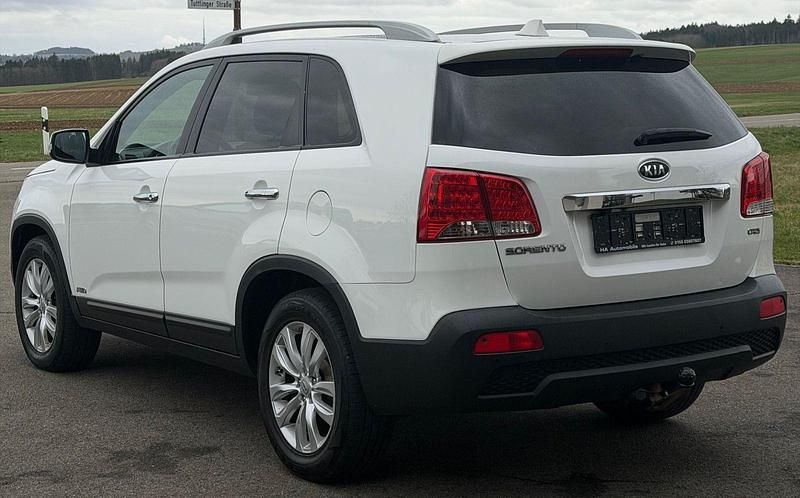 Gebraucht Kia Sorento Spirit 197 PS (144 kW) 2011 Weiß SUV